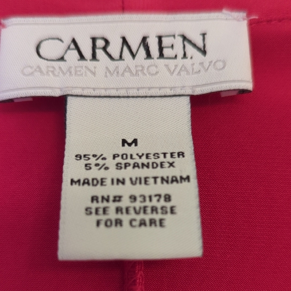 Carmen Marc Valvo Red Fitted Blouse with Three-Quarter Sleeves - Picture 2 of 3